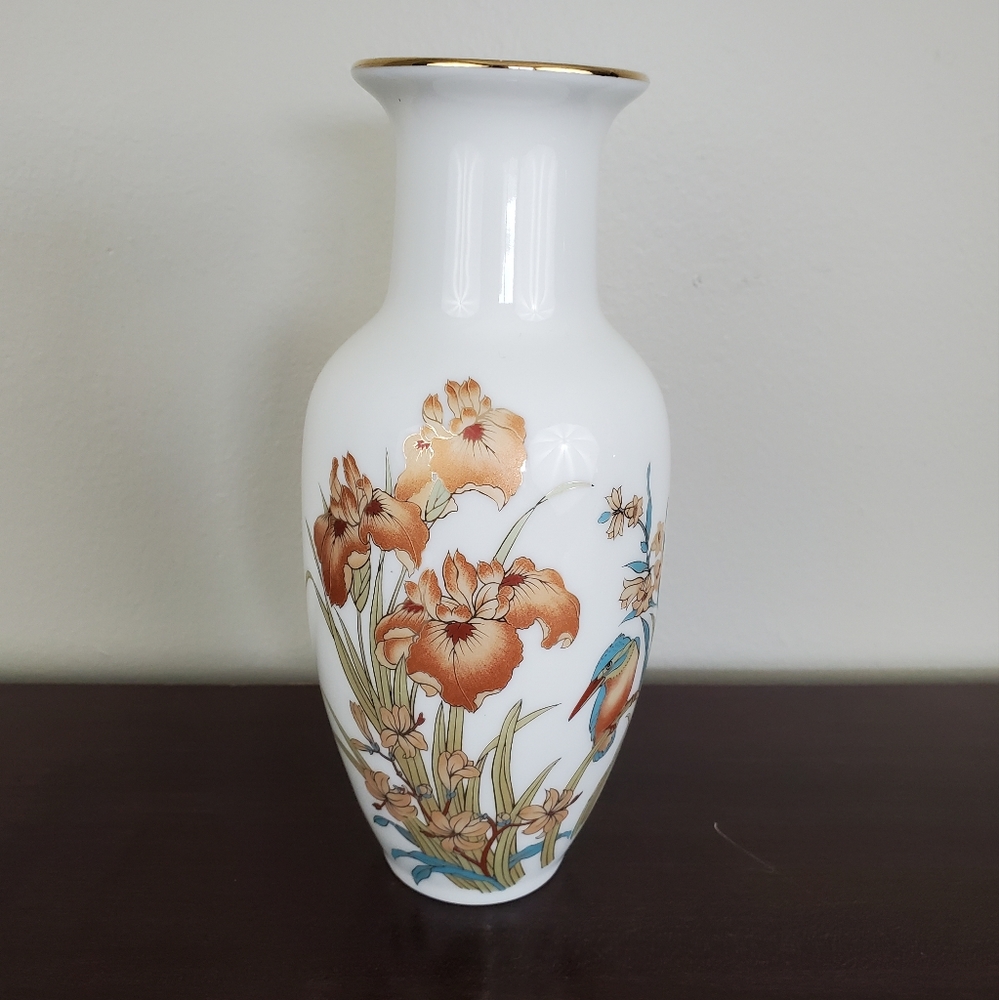 Shaddy Birds & Floral Vase - Japan